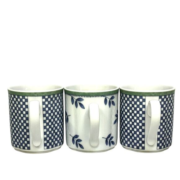 Villeroy & Boch Switch 3 1996-2020 Retired Castell Corsica 3.5" Mugs-Set of 3 - Picture 2 of 9